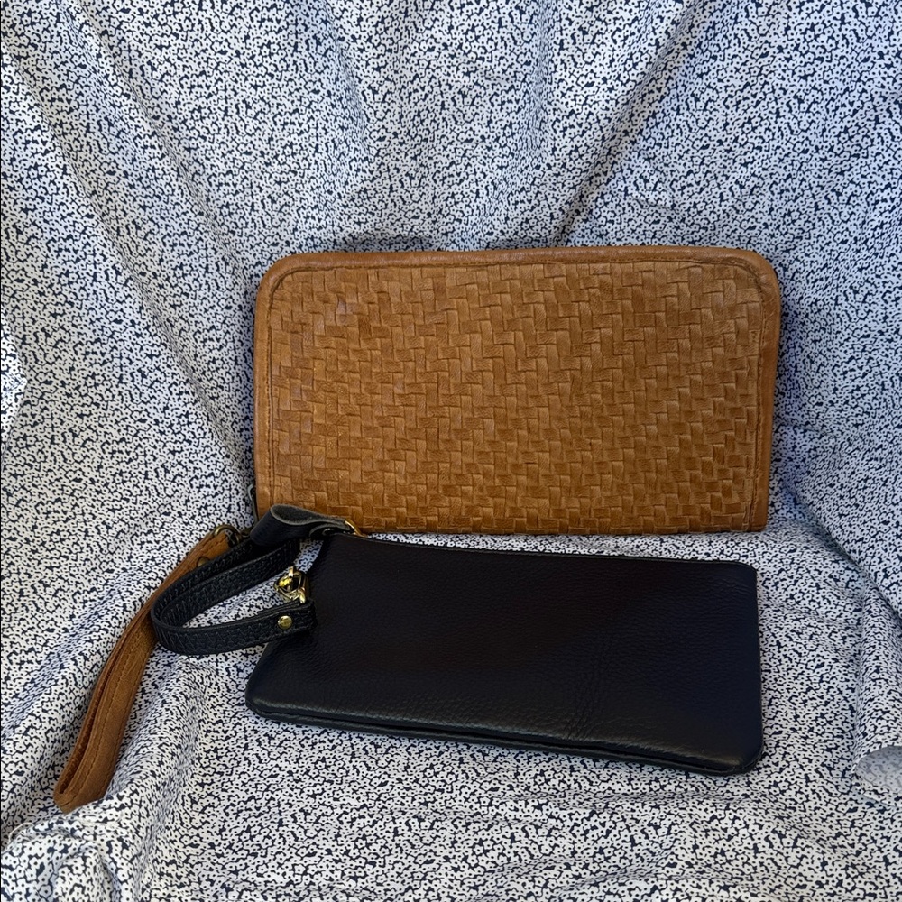 Deux Lux Tan Woven Clutch and Dark Blue Wristlet